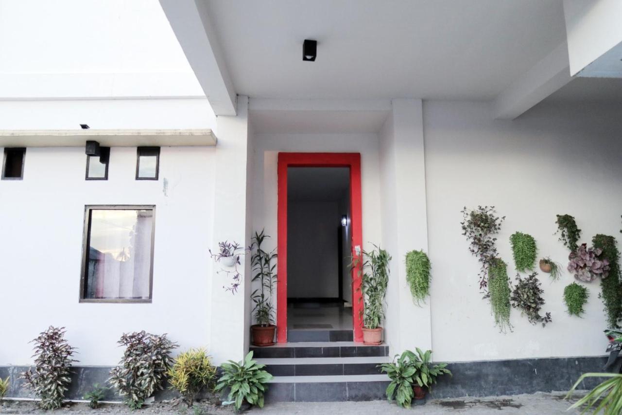 Reddoorz @ Pasangkayu Mamuju Utara酒店 外观 照片